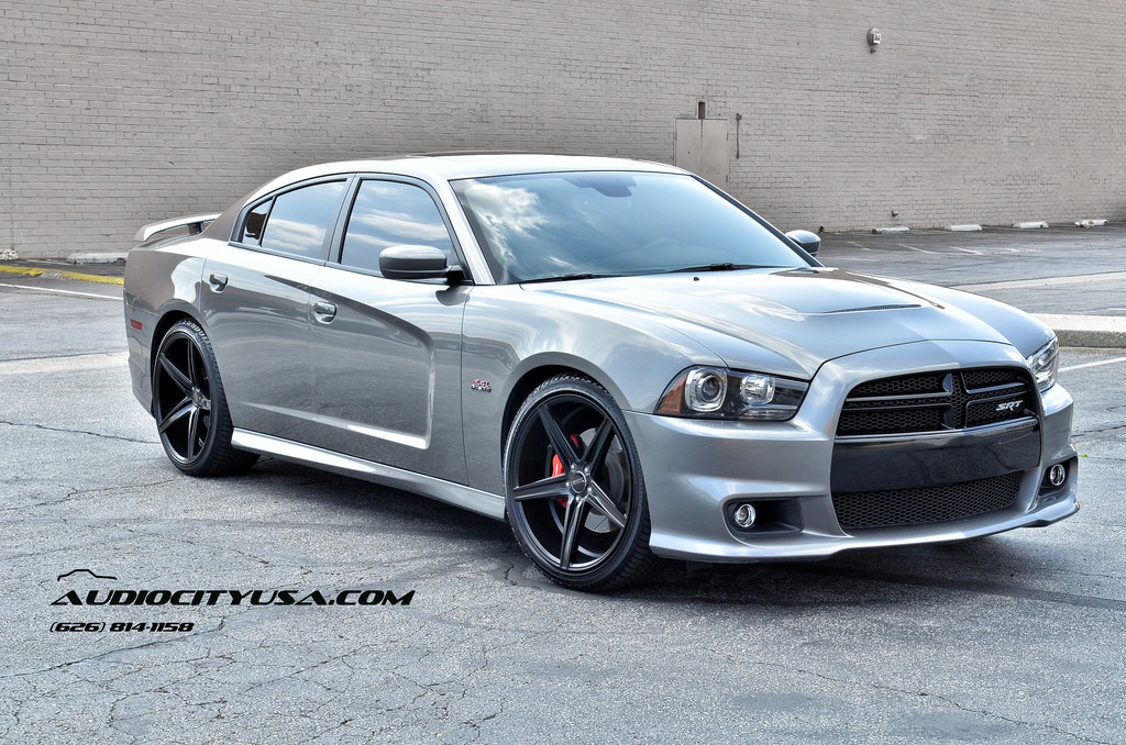 2013 Dodge Charger photo