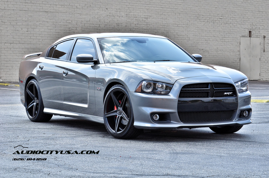 2013 Dodge Charger photo
