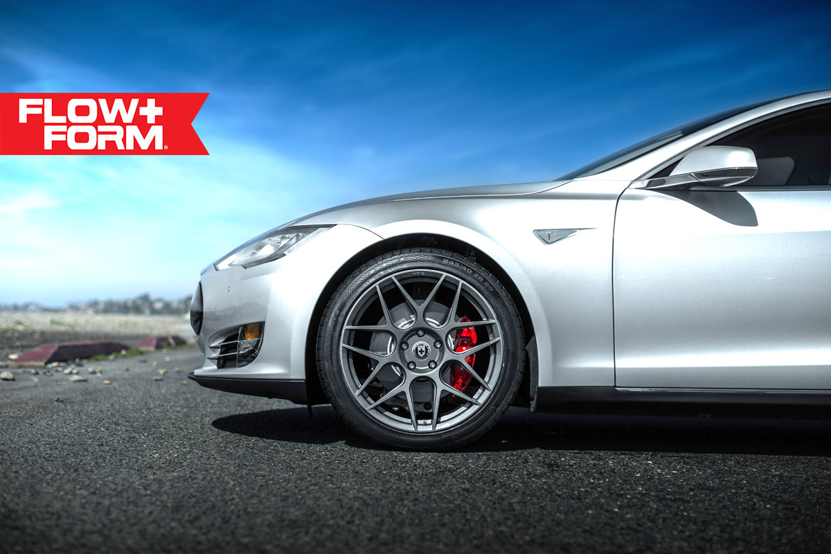 2014 Tesla Model S photo