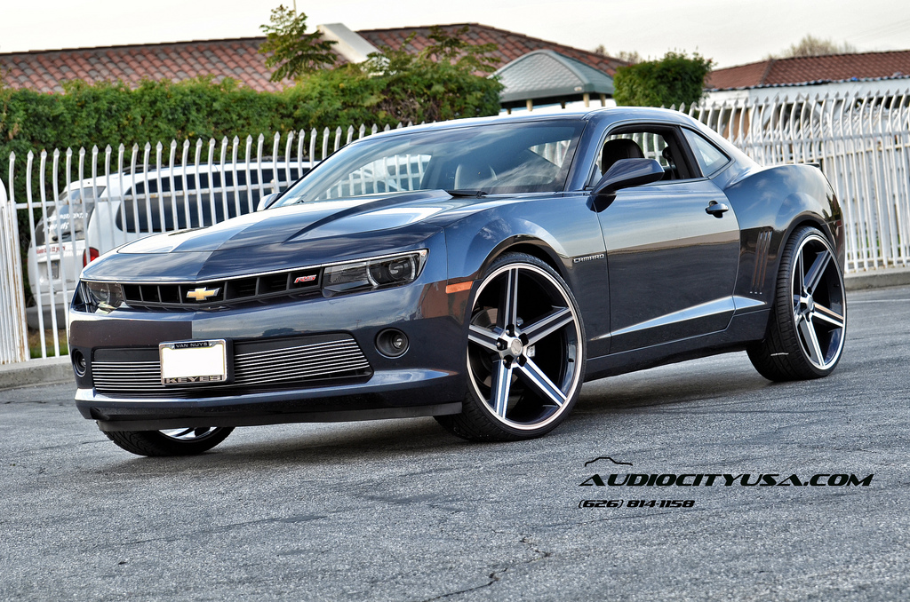 2014 Chevrolet Camaro photo