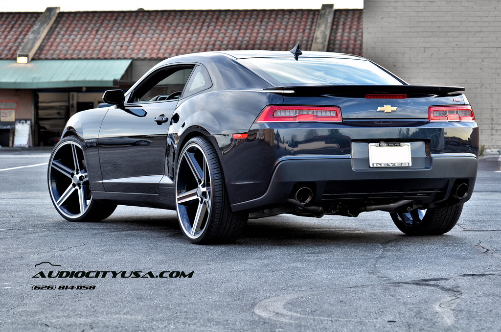 2014 Chevrolet Camaro photo