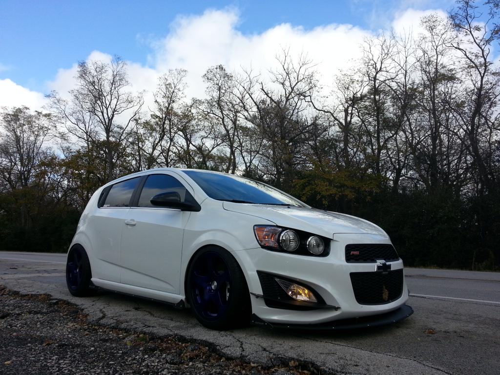 2013 Chevrolet Sonic photo