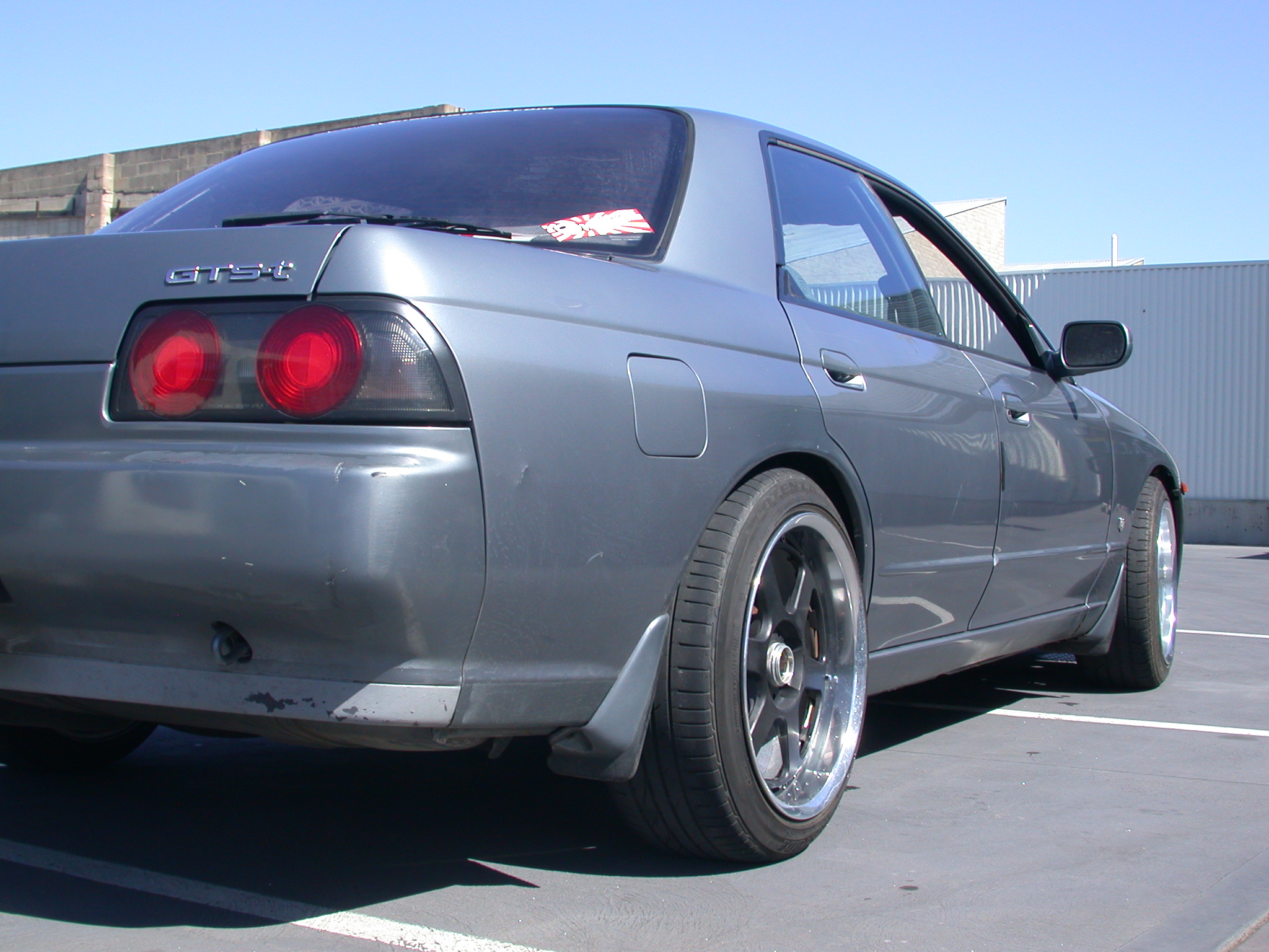 1989 Nissan R31-R34 Skyline 4dr photo
