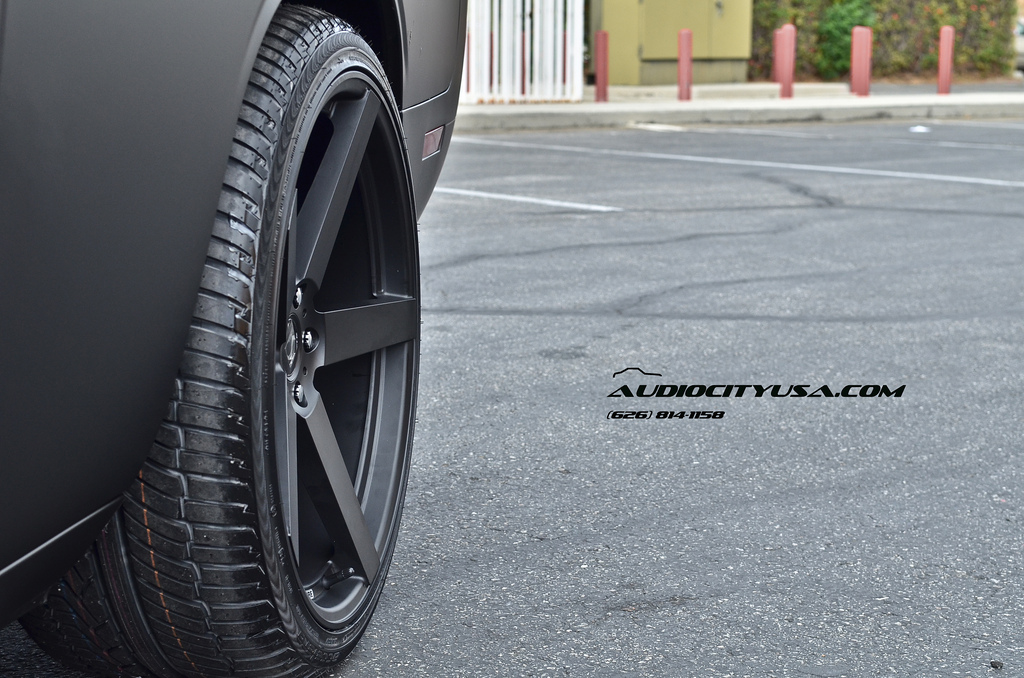 2012 Dodge Challenger photo