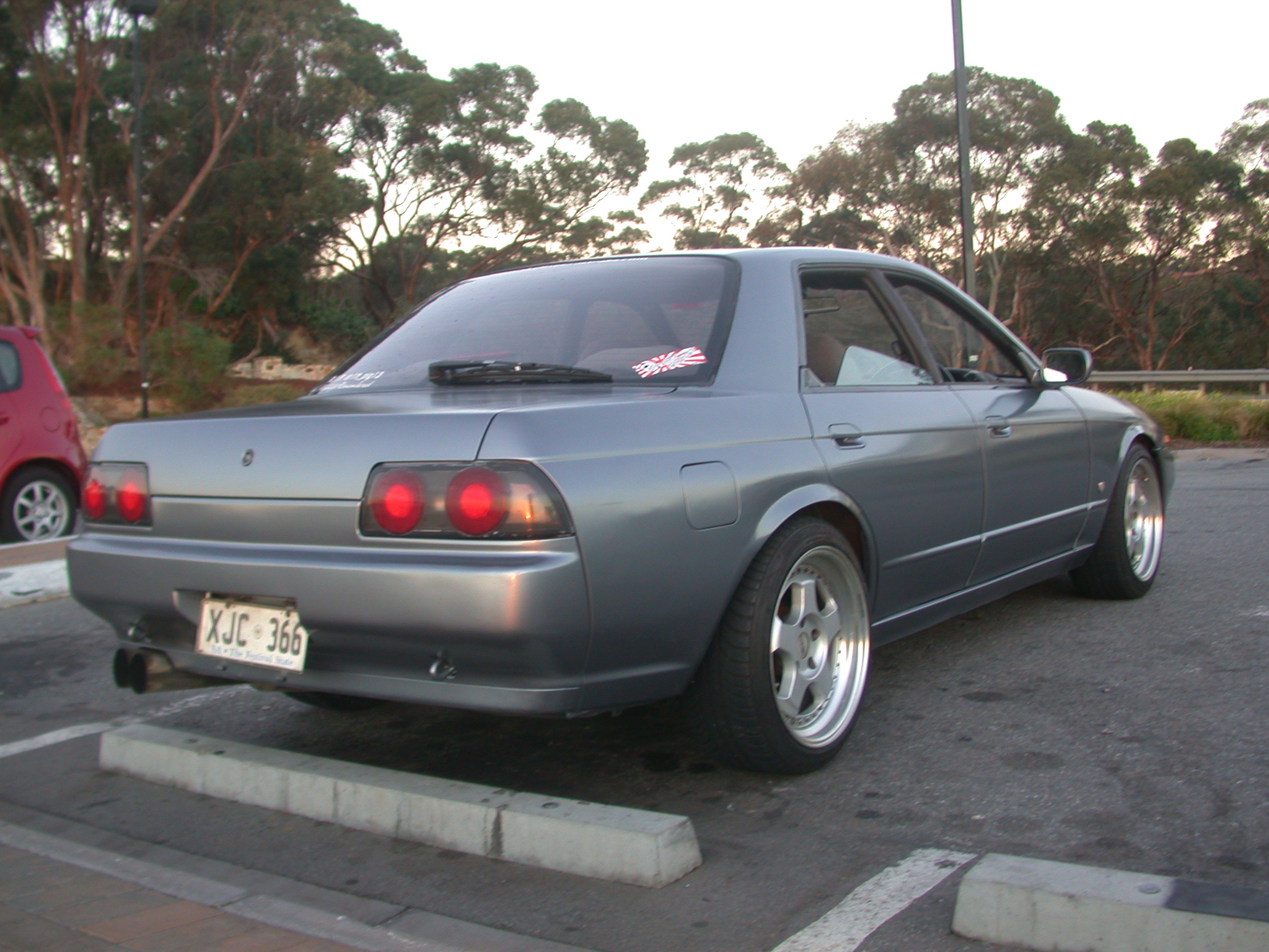 1989 Nissan R31-R34 Skyline 4dr photo