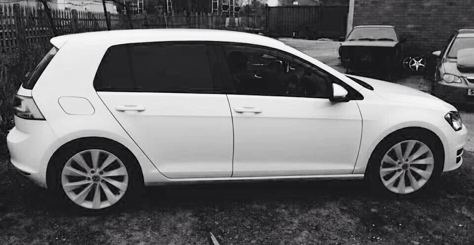 2015 Volkswagen Golf GTI photo