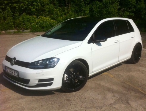 2015 Volkswagen Golf GTI photo