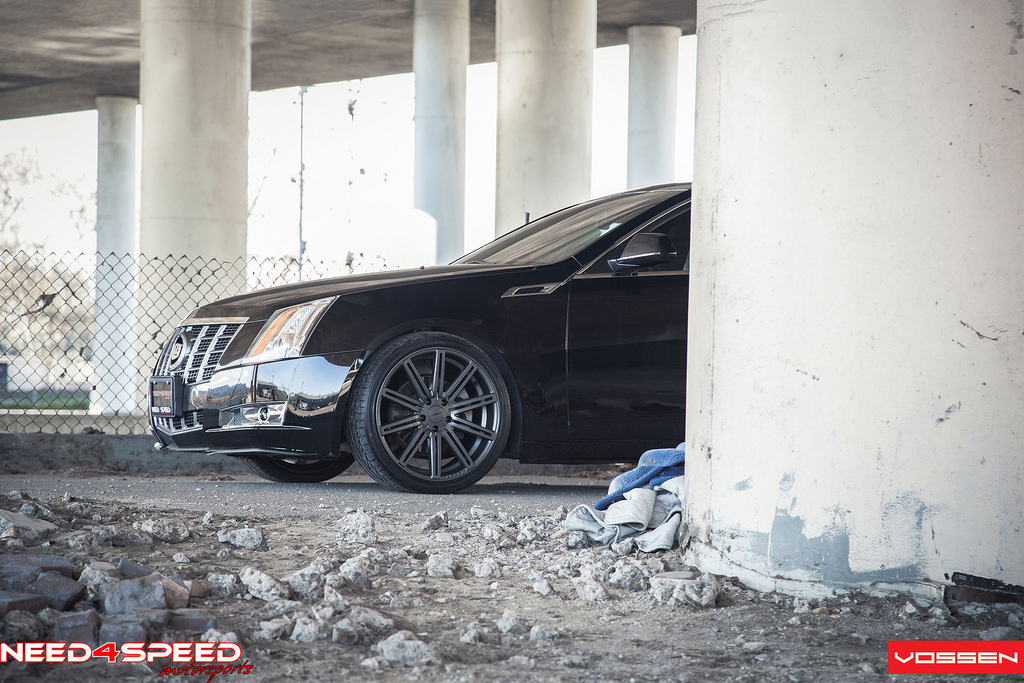 2012 Cadillac CTS photo