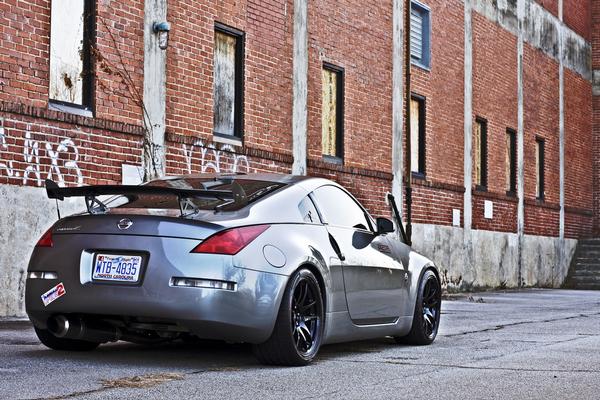 2004 Nissan 350Z photo