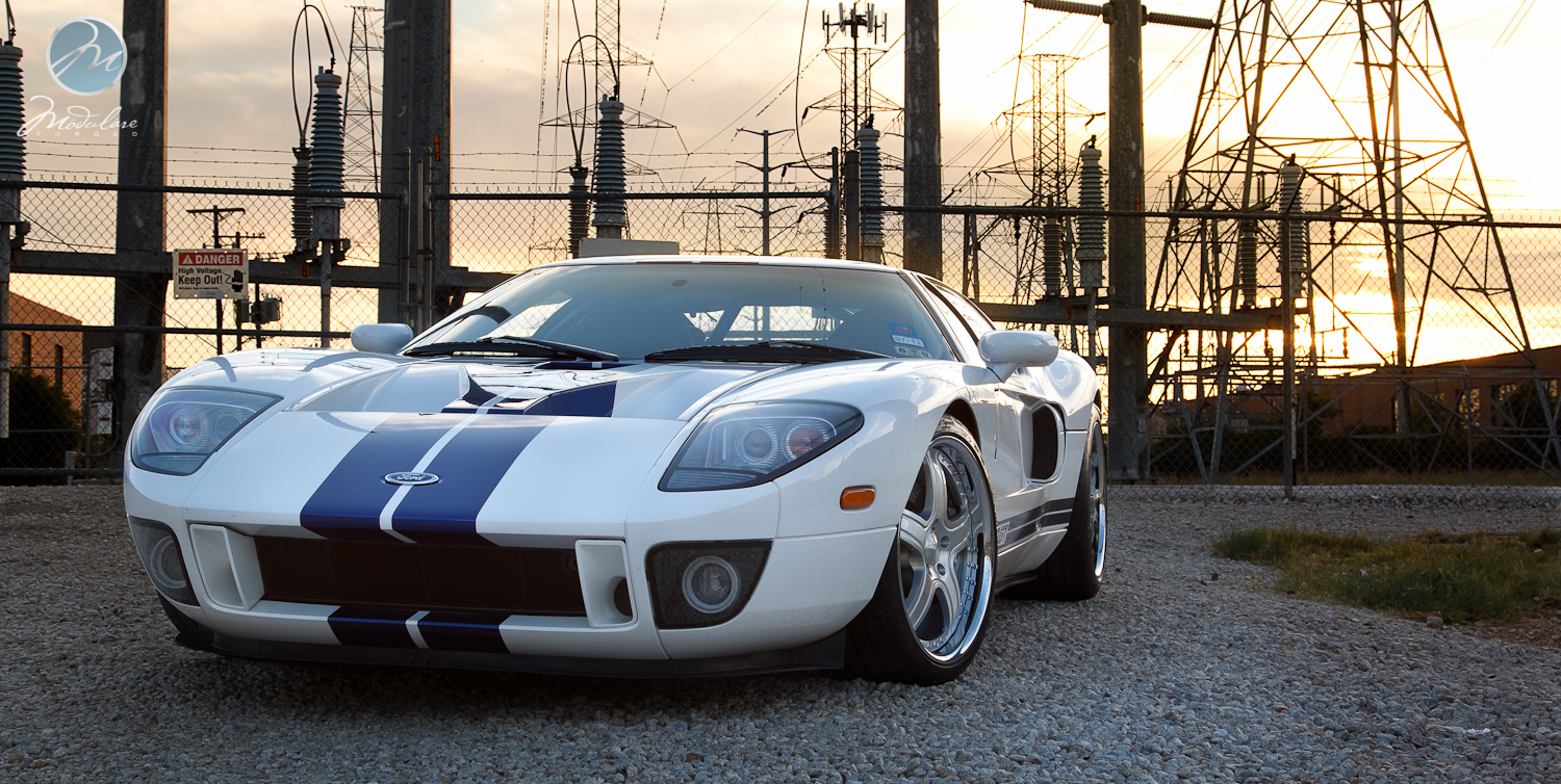 2005 Ford GT photo