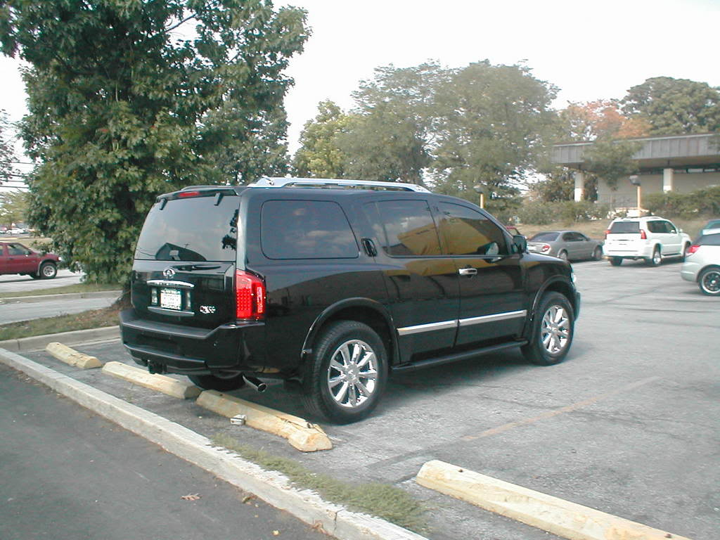 2008 Infiniti QX56 photo