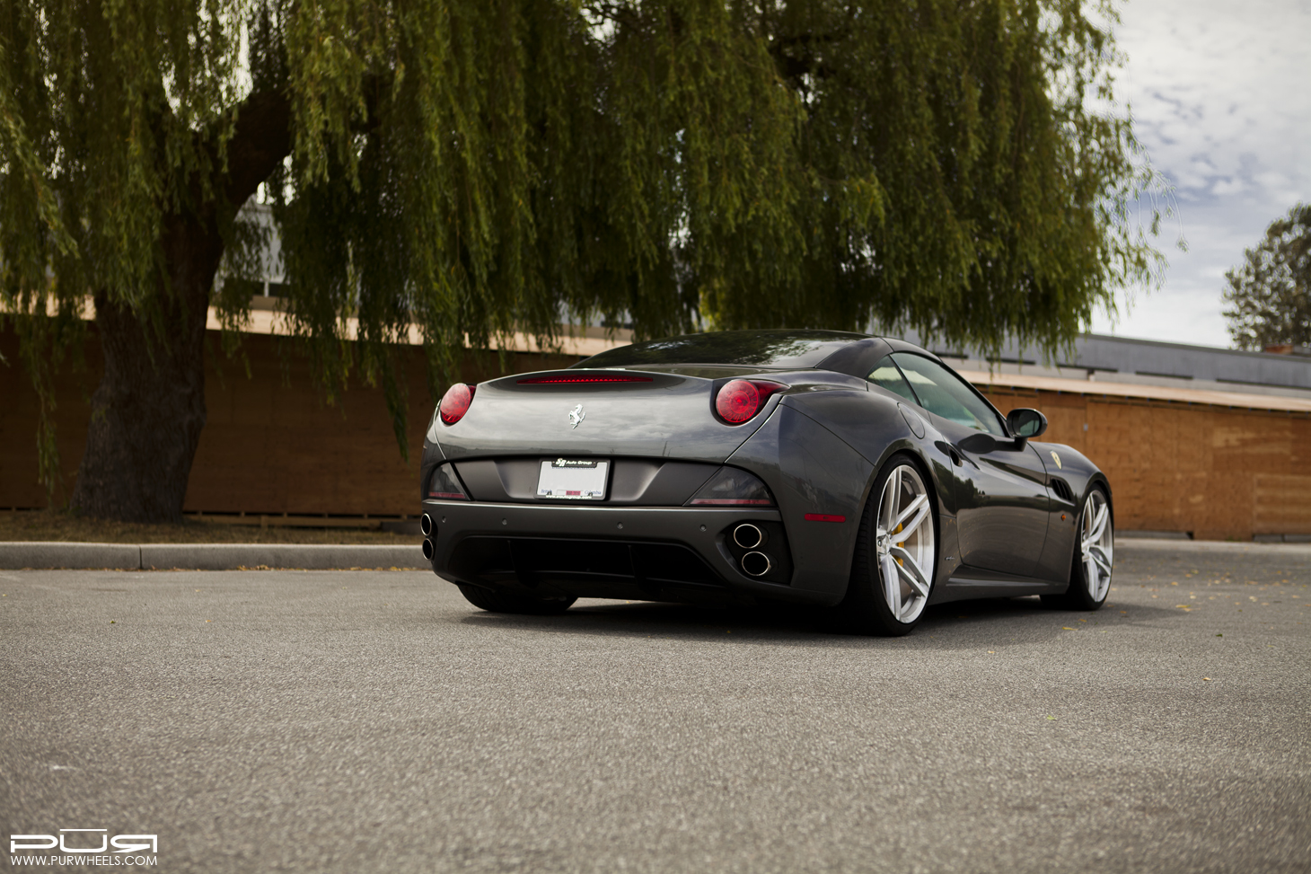 2015 Ferrari California photo