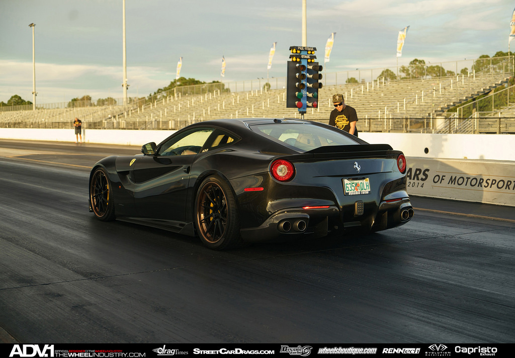 2015 Ferrari F12berlinetta photo