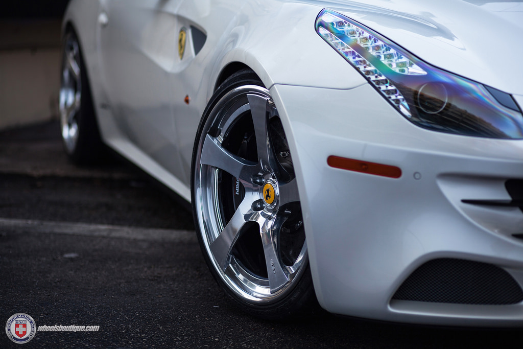 2015 Ferrari FF photo