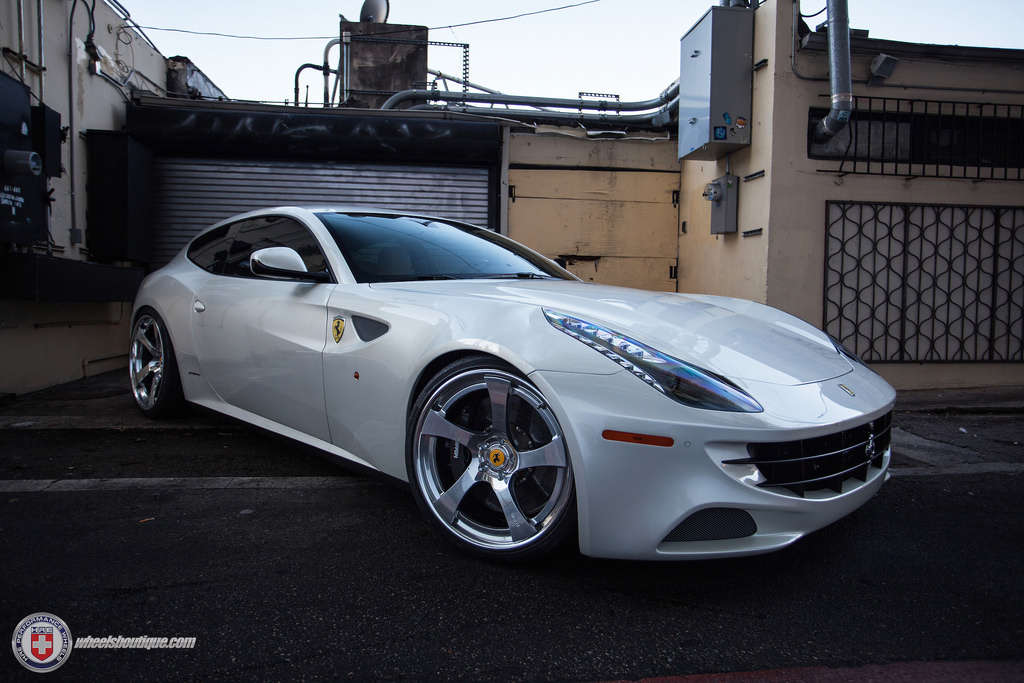 2015 Ferrari FF photo