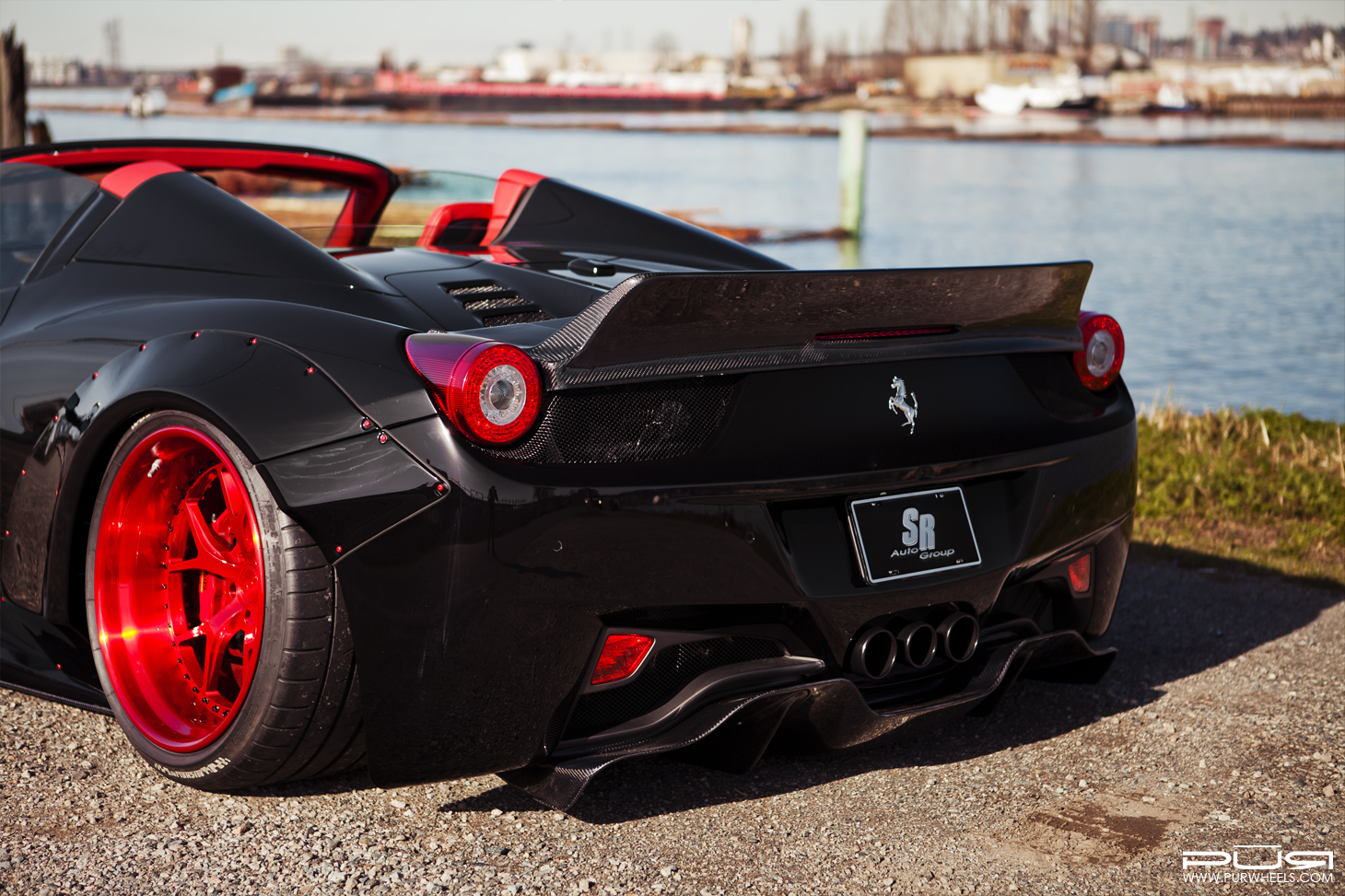 2015 Ferrari 458 Spider photo