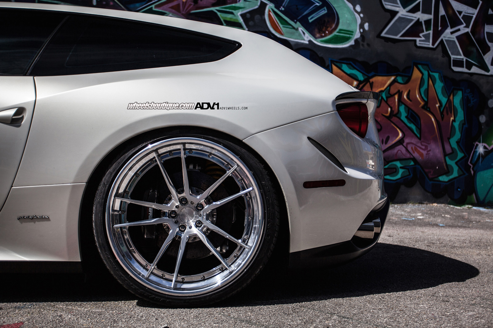 2015 Ferrari FF photo