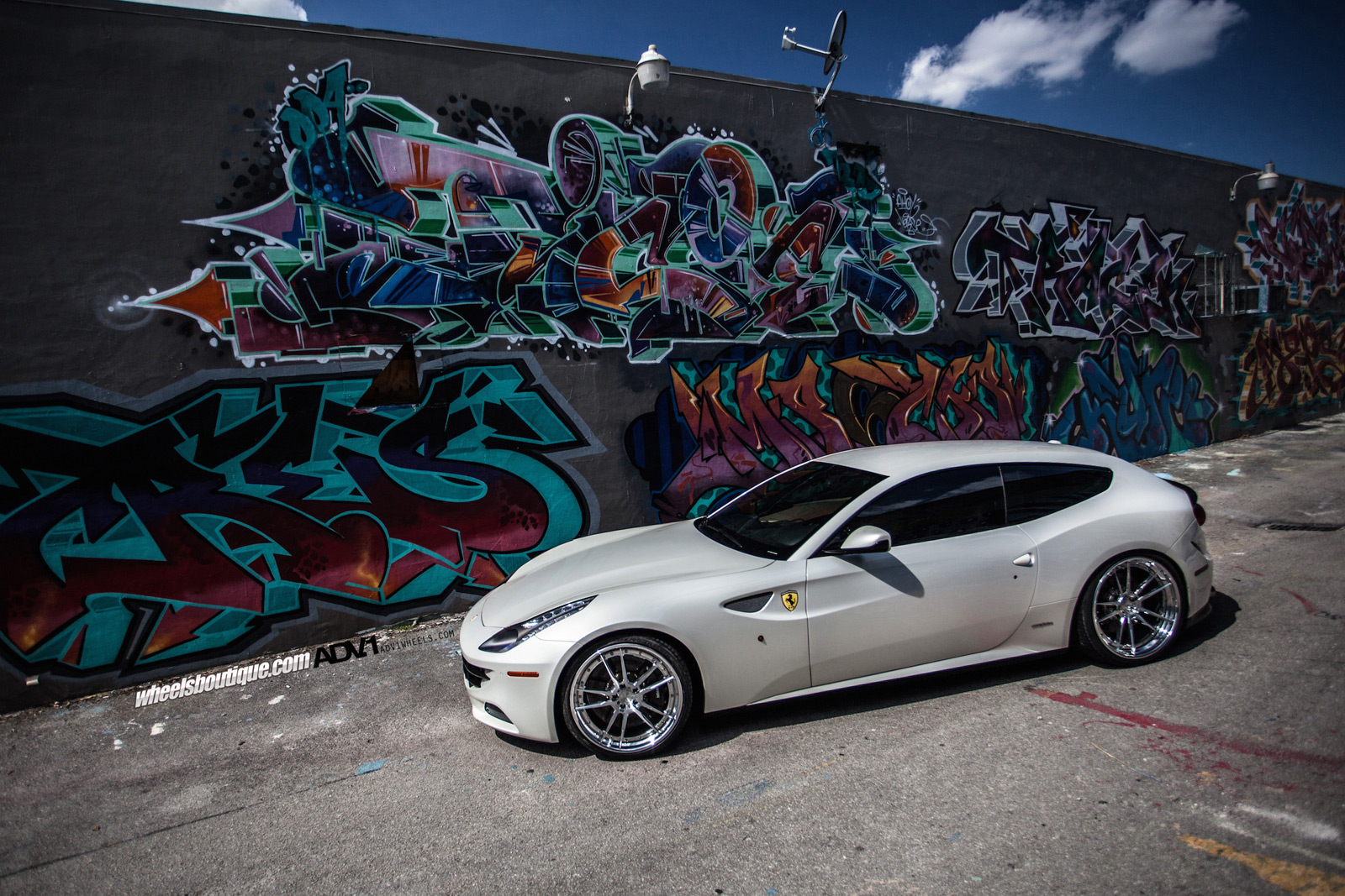 2015 Ferrari FF photo