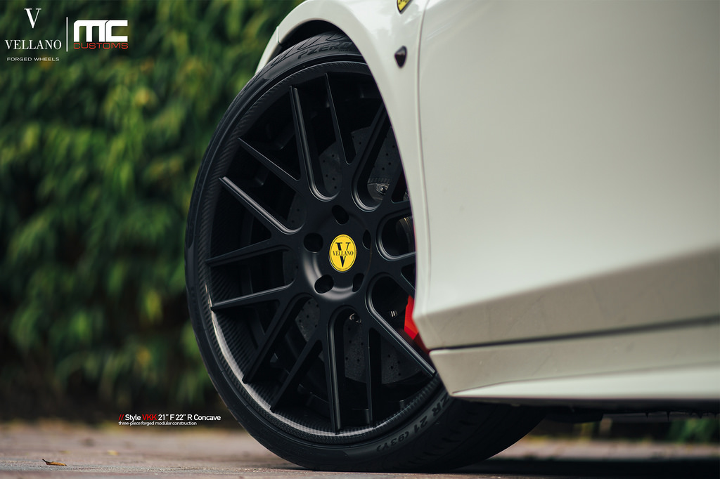 2015 Ferrari 458 Italia photo