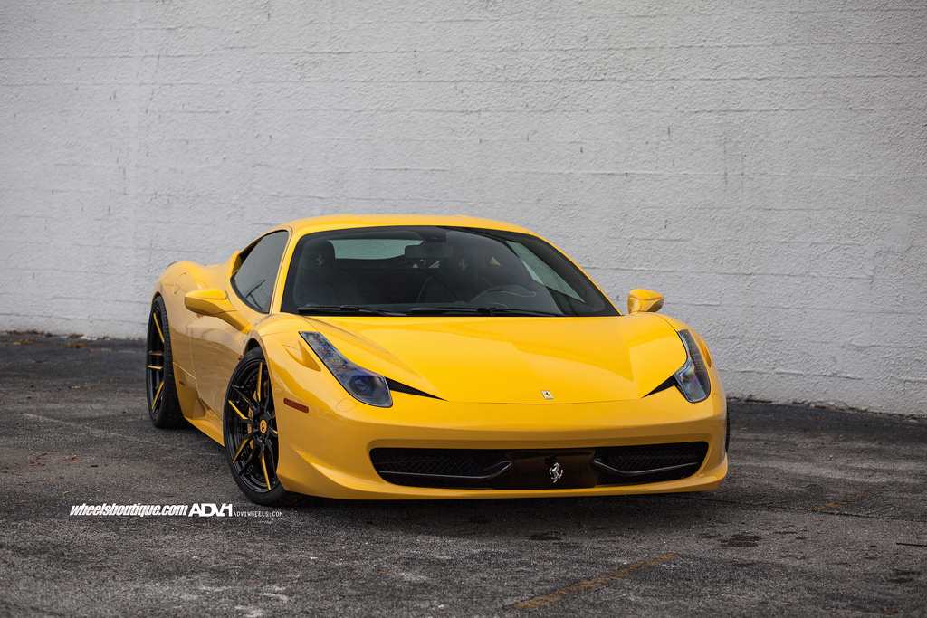 2015 Ferrari 458 Italia photo