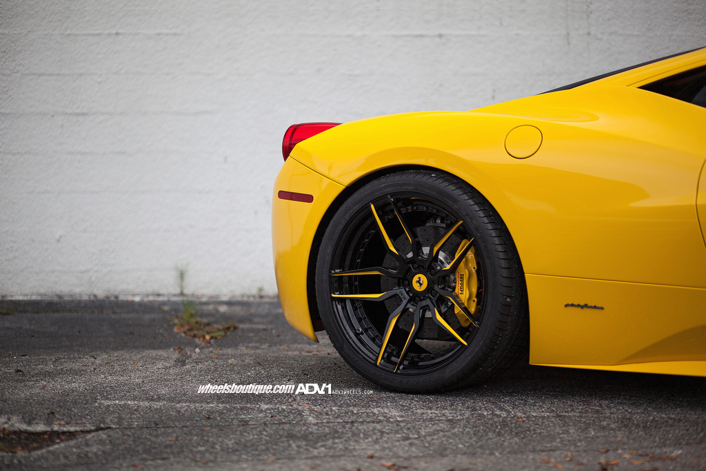 2015 Ferrari 458 Italia photo