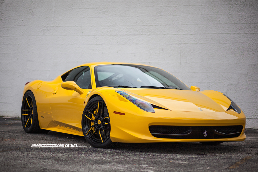 2015 Ferrari 458 Italia photo