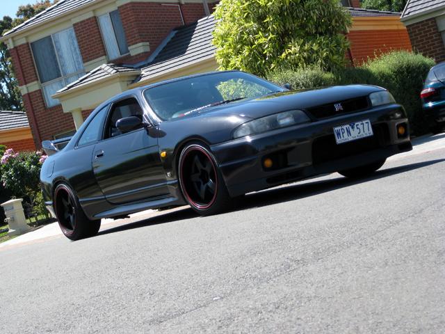 1995 Nissan R31-R34 Skyline GT-R photo