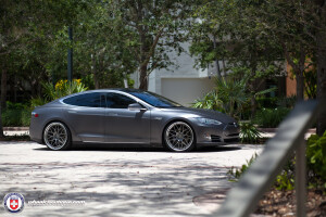 2015 Tesla Model S