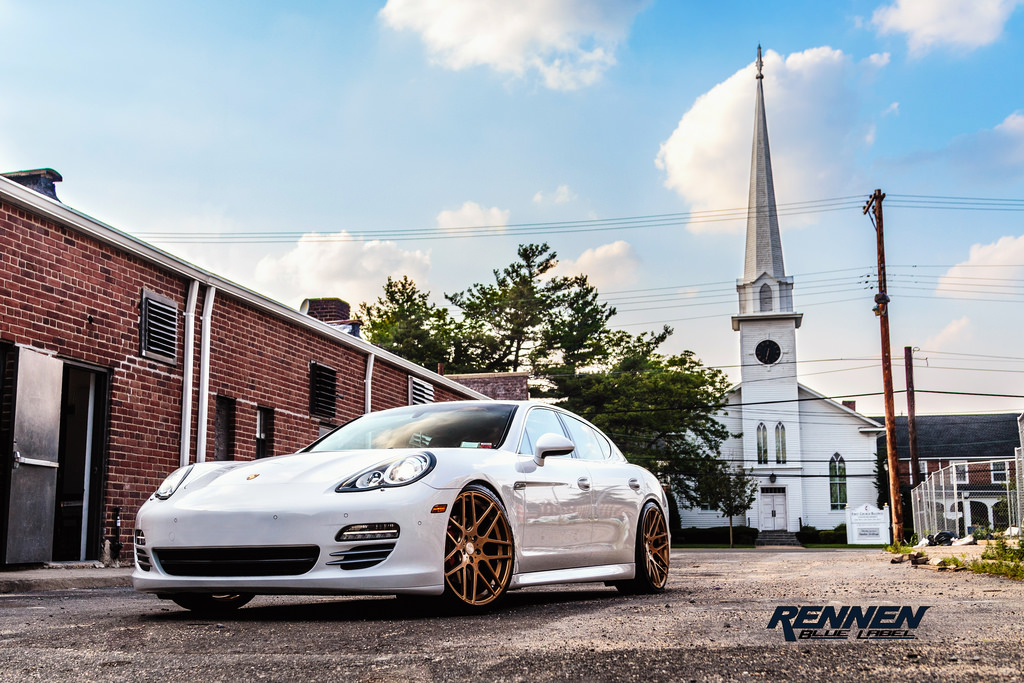 2015 Porsche Panamera photo