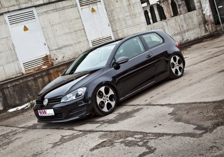 2015 Volkswagen Golf GTI photo