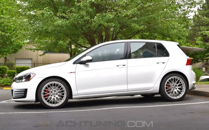 2015 Volkswagen Golf GTI photo