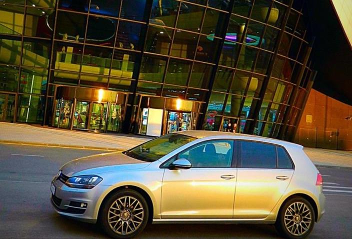 2015 Volkswagen Golf GTI photo