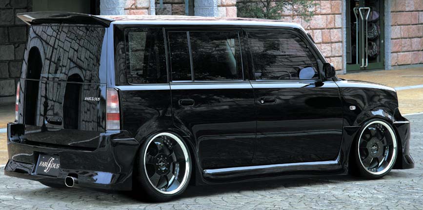 2004 Scion xB photo