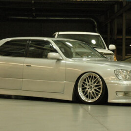 1999 Lexus LS 400