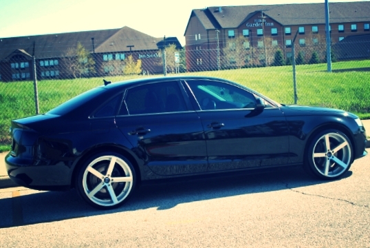 2012 Audi A4 photo