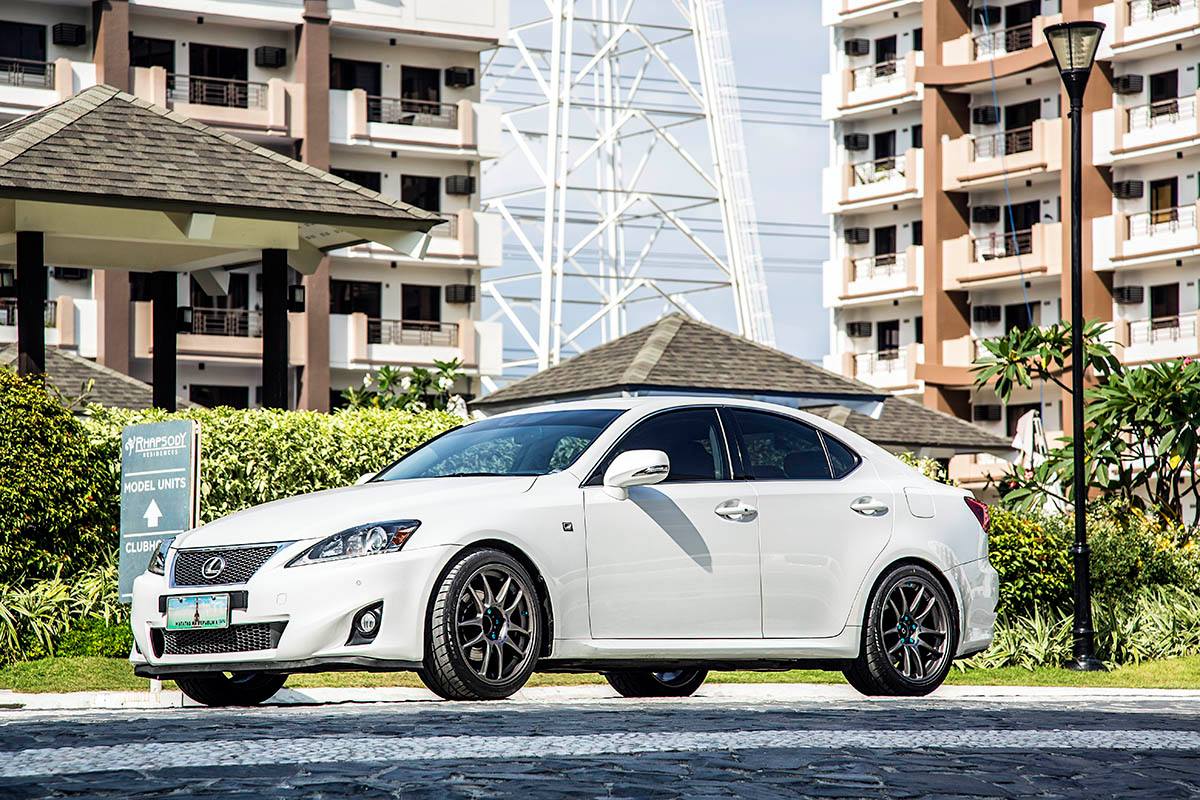 2012 Lexus IS 250 photo