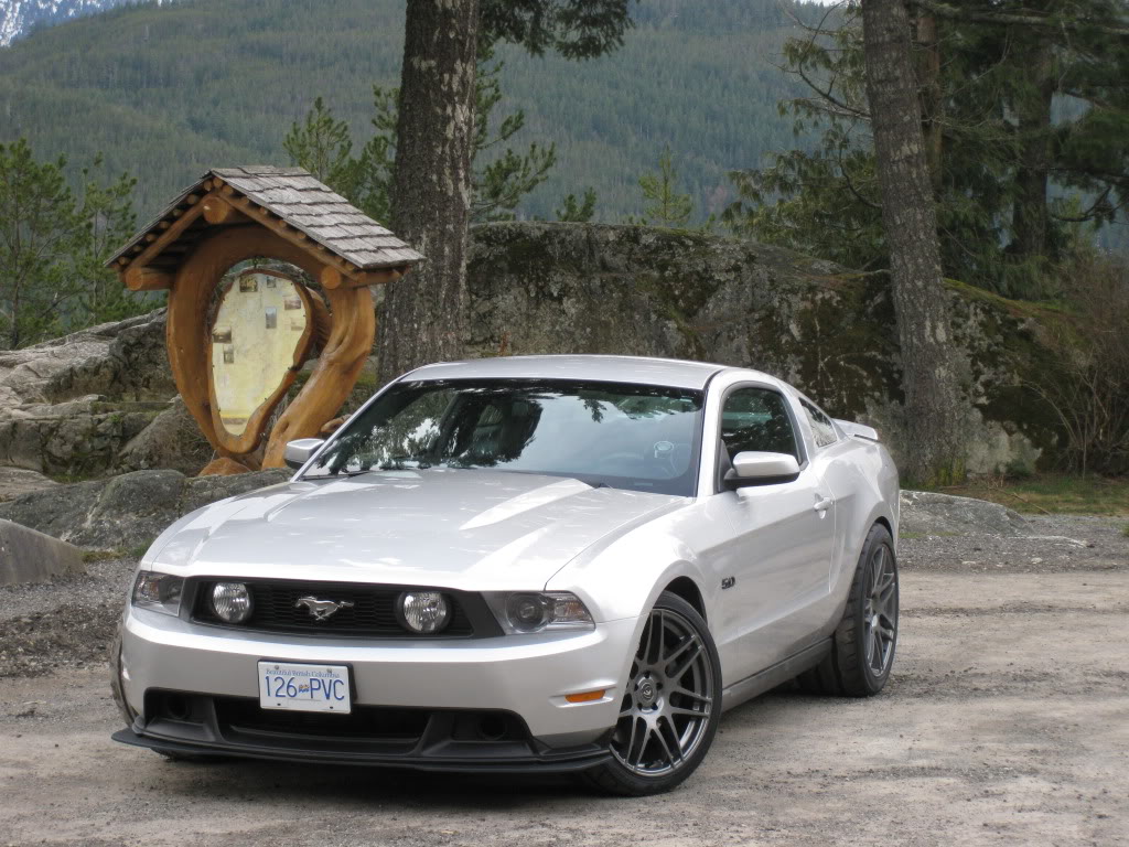 2012 Ford Mustang photo