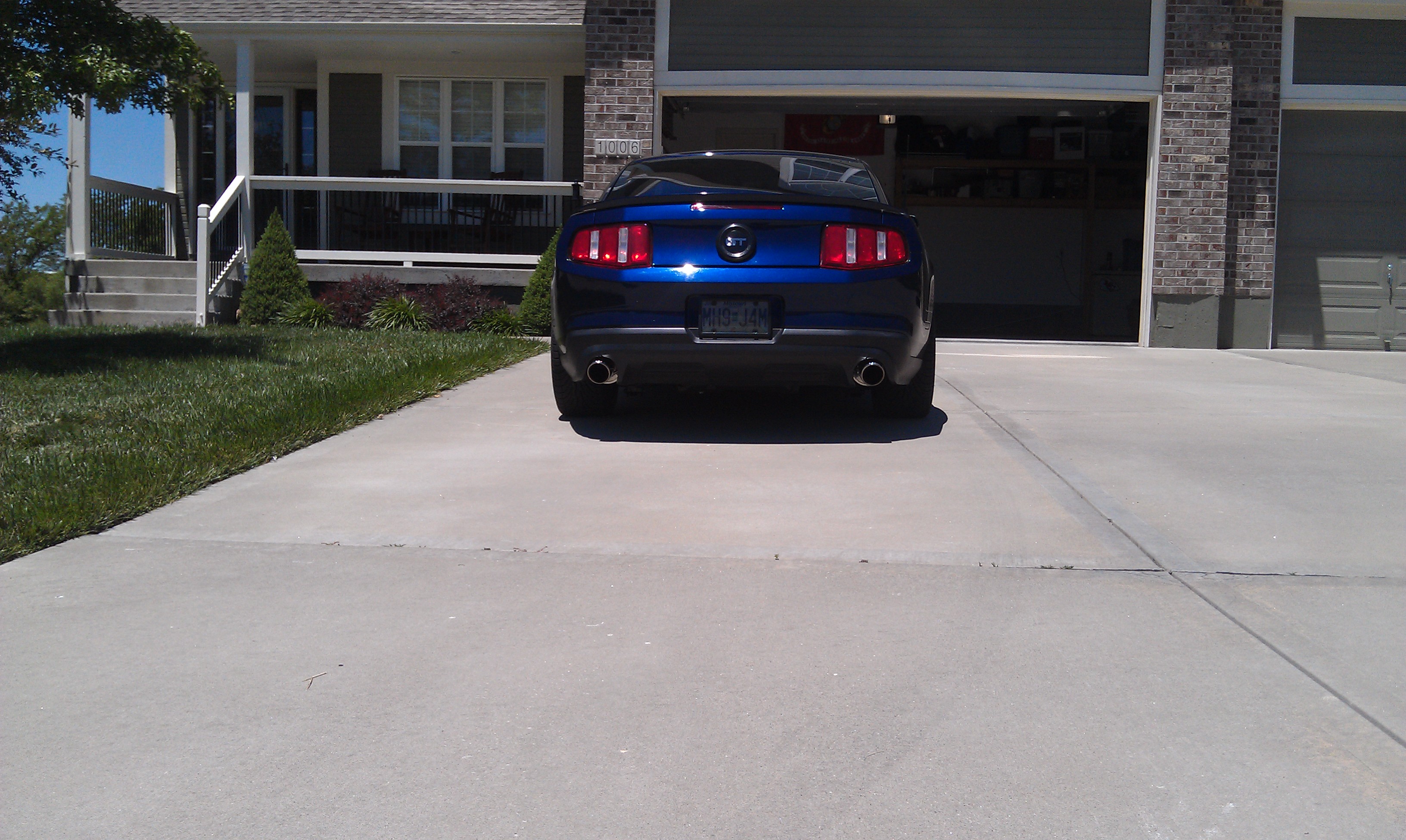 2012 Ford Mustang photo