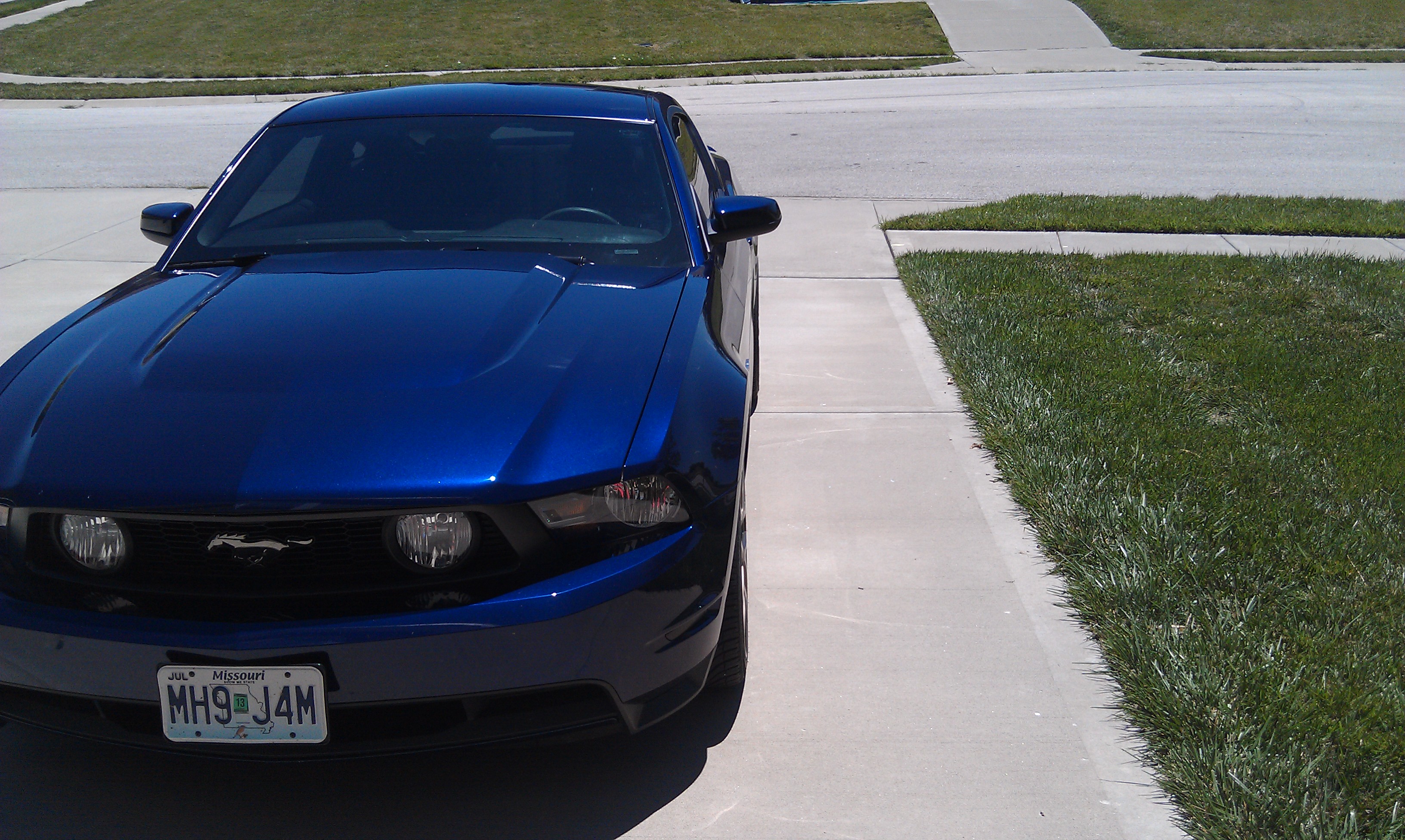 2012 Ford Mustang photo