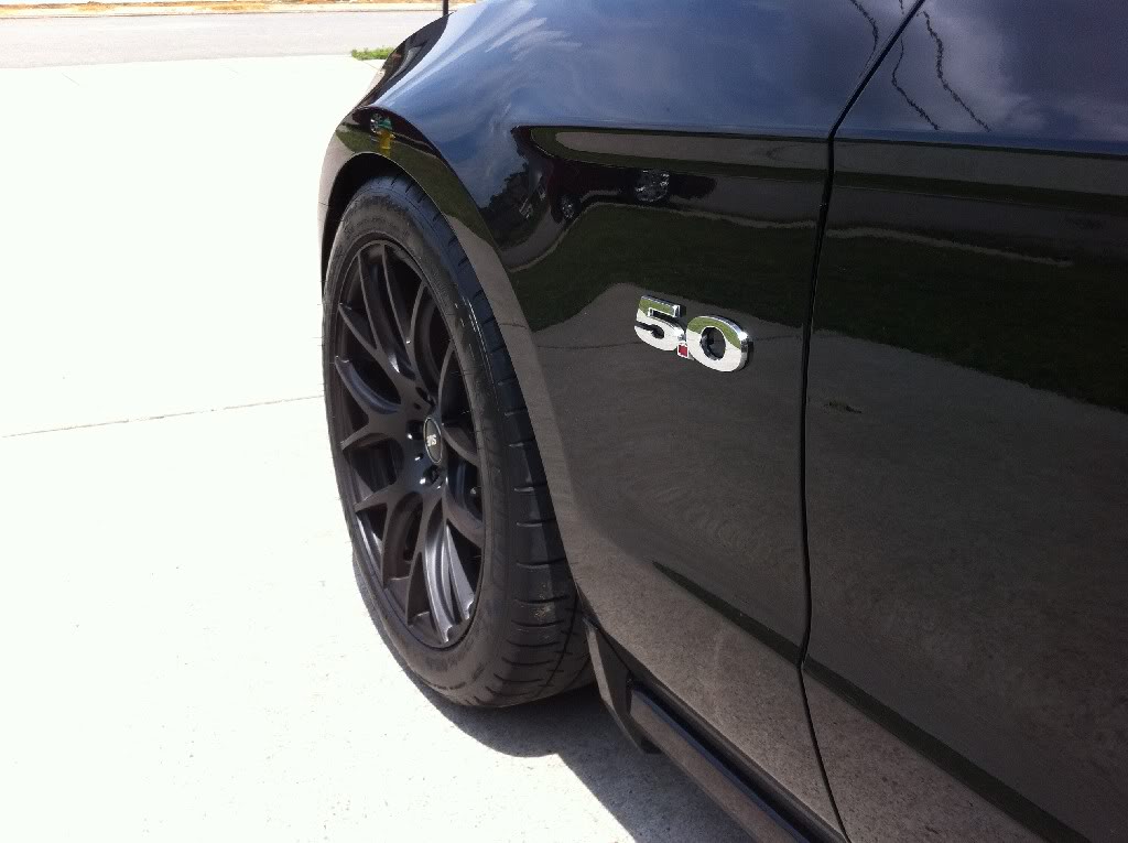 2012 Ford Mustang photo