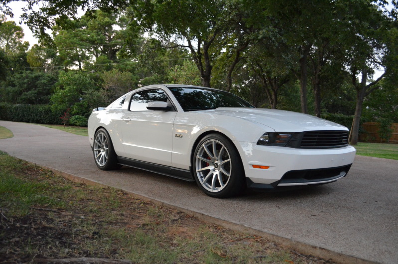 2012 Ford Mustang photo