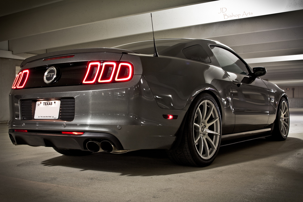 2011 Ford Mustang photo