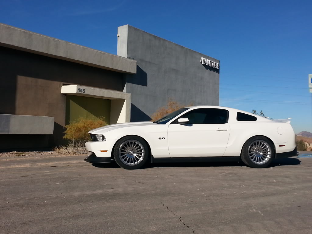2011 Ford Mustang photo