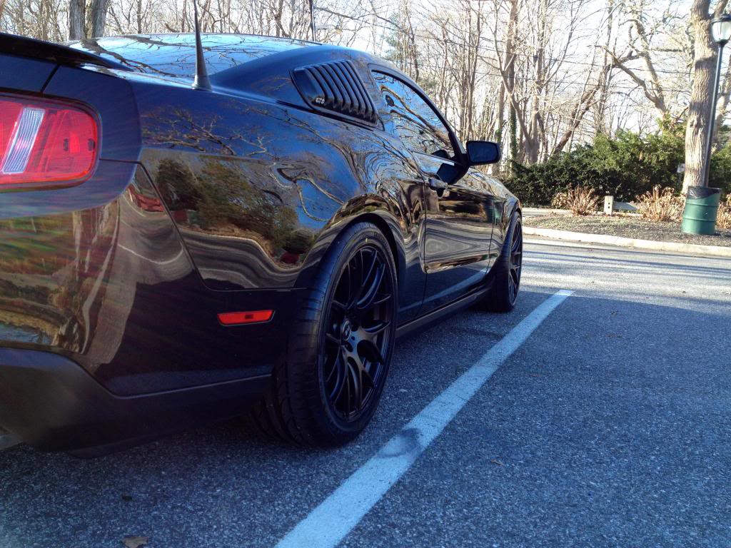 2011 Ford Mustang photo