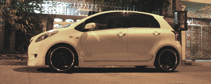 2007 Toyota Yaris photo