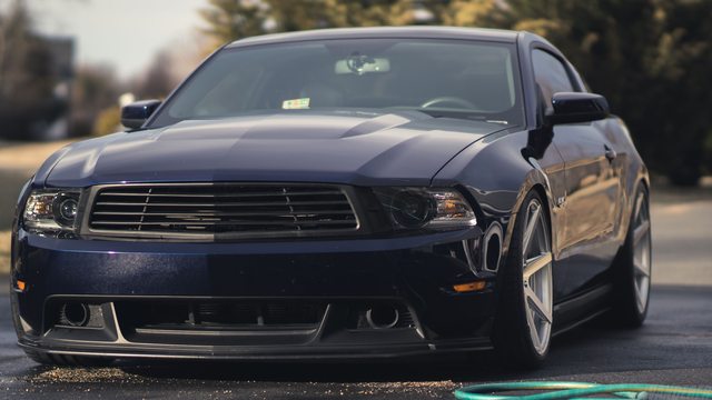2012 Ford Mustang photo