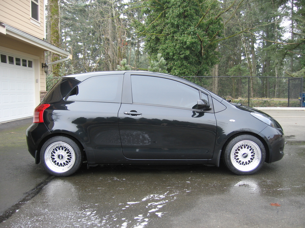 2008 Toyota Yaris photo
