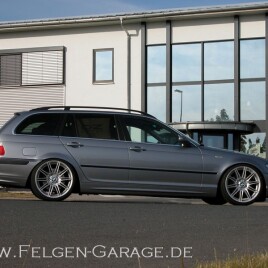 2002 BMW 330