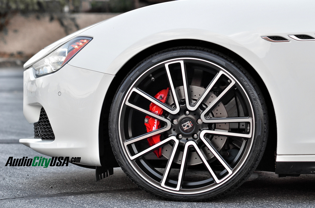 2015 Maserati Ghibli photo