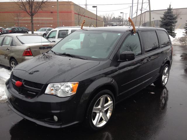 2011 Dodge Grand Caravan photo